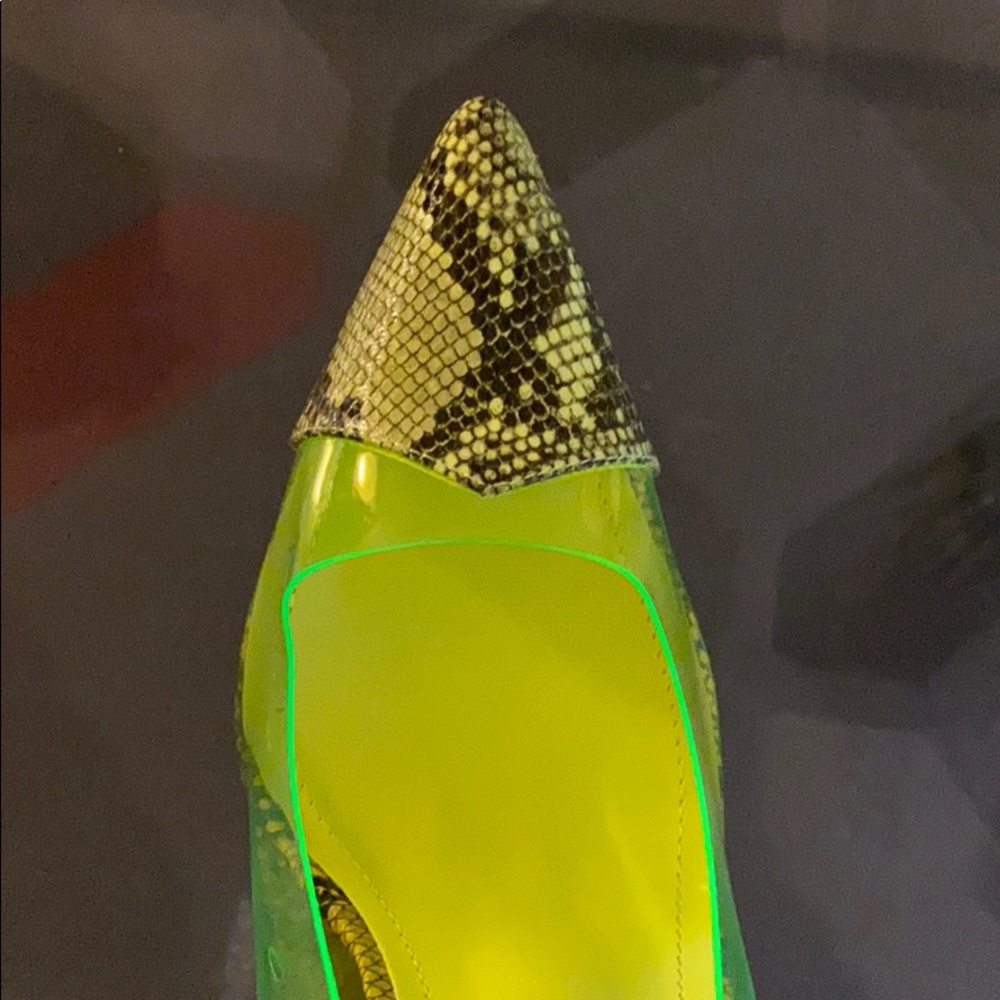 Sz 8.5 HP🎉Cape Robbin Neon Green Snakeskin Pumps - Picture 5 of 8